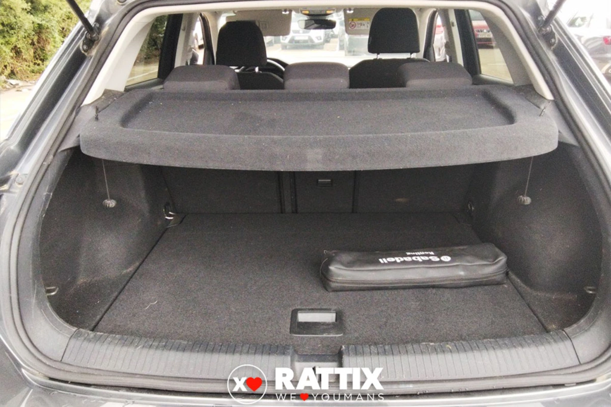 VOLKSWAGEN t-roc 2017 T-Roc 1.6 tdi Advanced